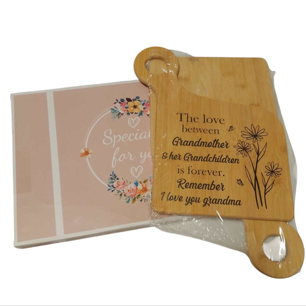 Wood Cutting Boards with Grandma Recipe Love Kitchen Decor 2-Pcs *Box Damage*